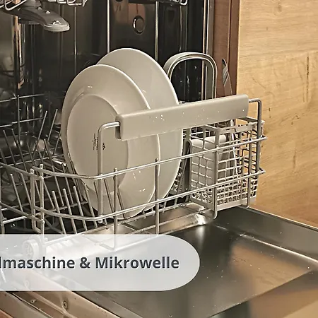 Schwarzwaldschick I Direkt An Der Piste I Whirlwanne I Tiefgarage I Skipass Verguenstigt 아파트 *