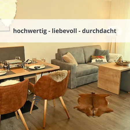 Schwarzwaldschick I Bergurlaub I Balkon I Whirlwanne I Tiefgarage I Hochschwarzwaldcard Inkl Apartamento